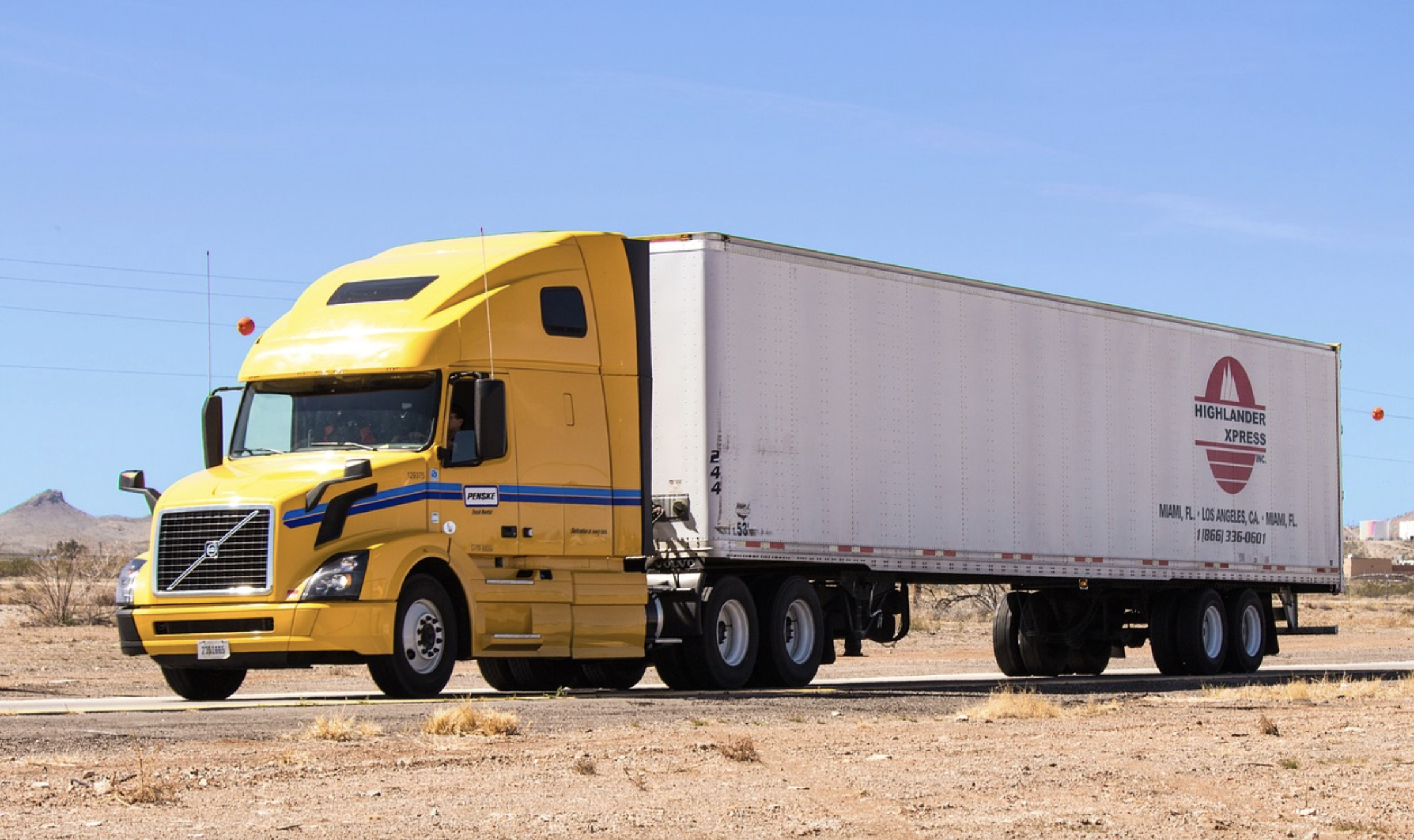 this image shows mobile truck repair in Pasadena, CA